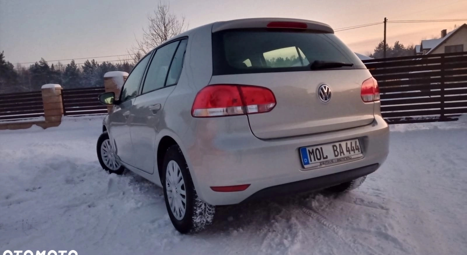 Volkswagen Golf cena 25300 przebieg: 196000, rok produkcji 2010 z Kielce małe 172